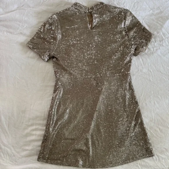 Forever 21 Exclusive Sequin Mini Dress – Silver & Champagne, Size Medium - Picture 3 of 11